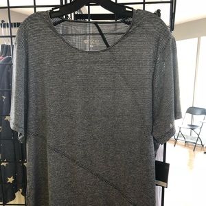 Onzie Men’s Breathe Tee Grey/Black Stripe